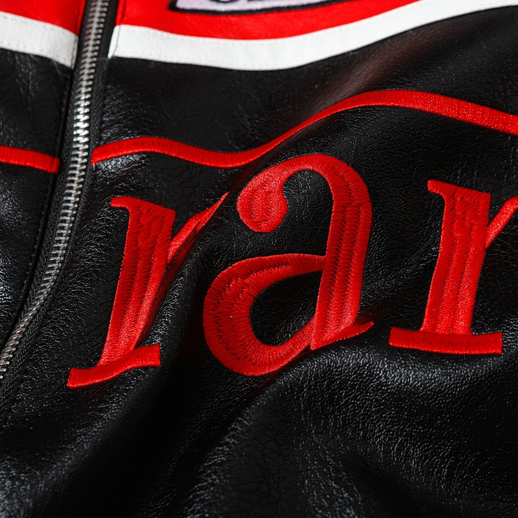 ferrari-leather-black-red-details2